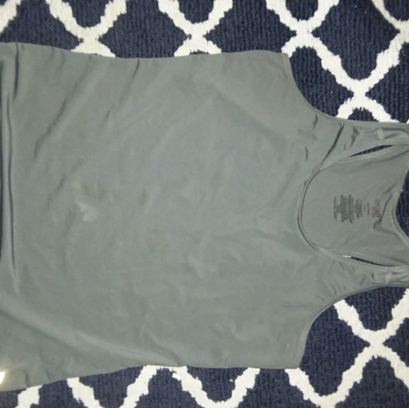 Lot of junior size medium - Picture 6 of 7